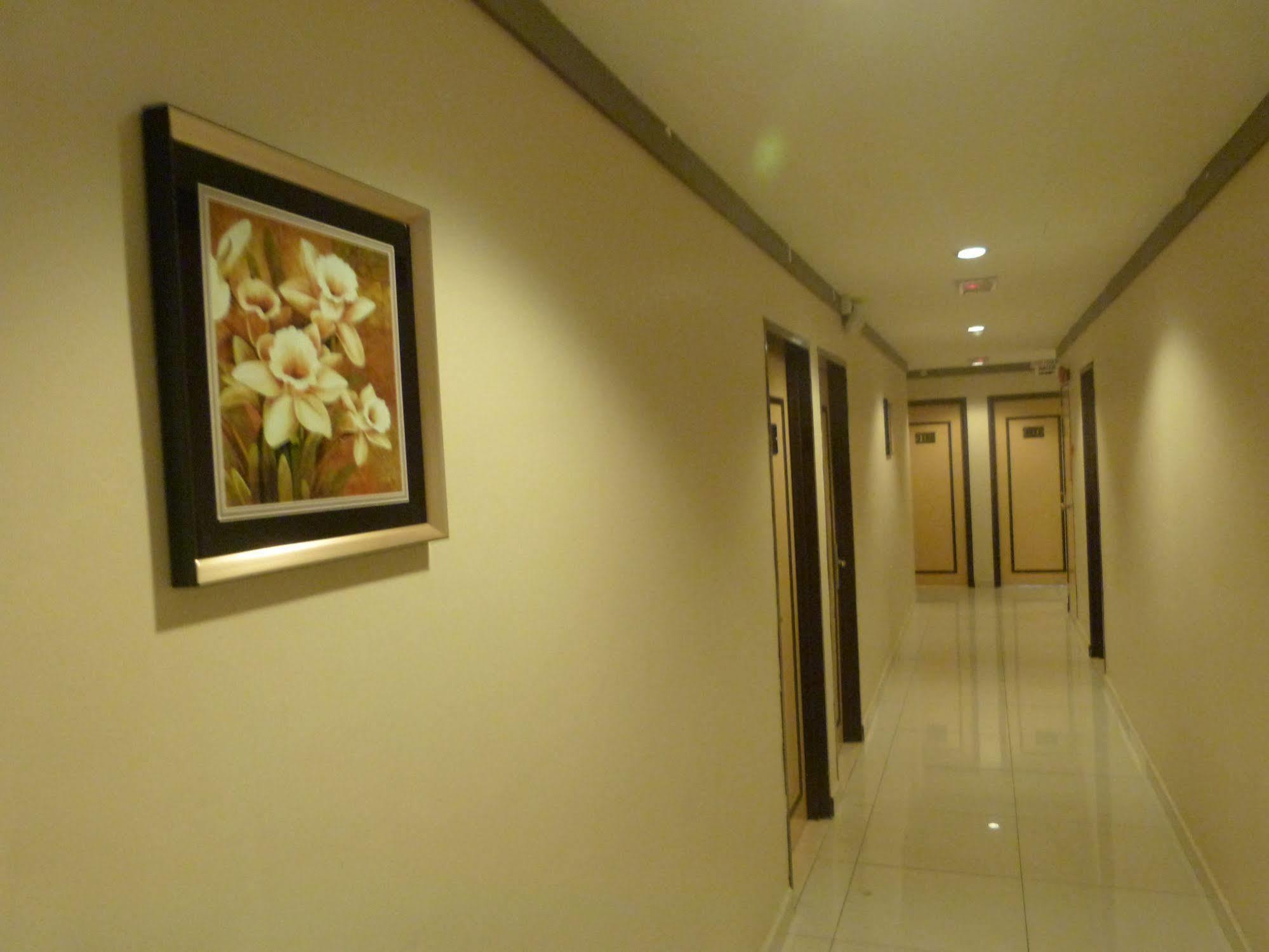 Aero Star Hotel Seremban Eksteriør bilde